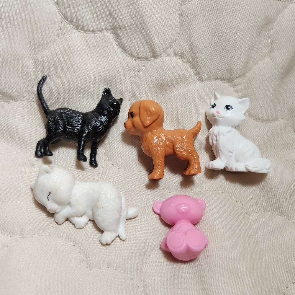 Lot of 5 Barbie & Barbie Doll Sized Animals Cats & Dog & Teddy Bear